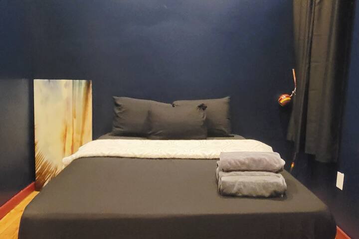 Big and spacious gallery image 4