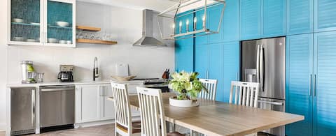 Top Airbnb: Atlanta 1BR Margaritaville Dlx Downtown w/Kitchen in Downtown