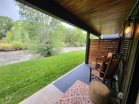 Chateau LeVeaux on the Roaring Fork
