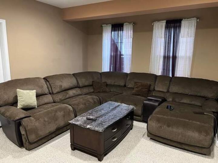 Sótano Casas en alquiler en Woodbridge, Virginia, Estados Unidos Airbnb