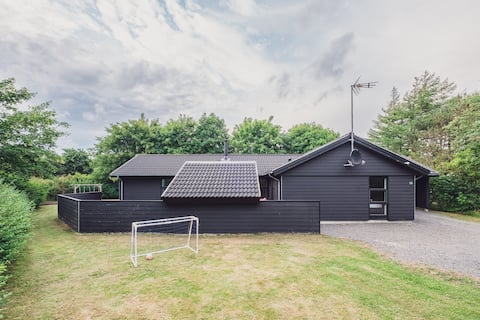 Cottage with pool in Jegum, close to the North Sea