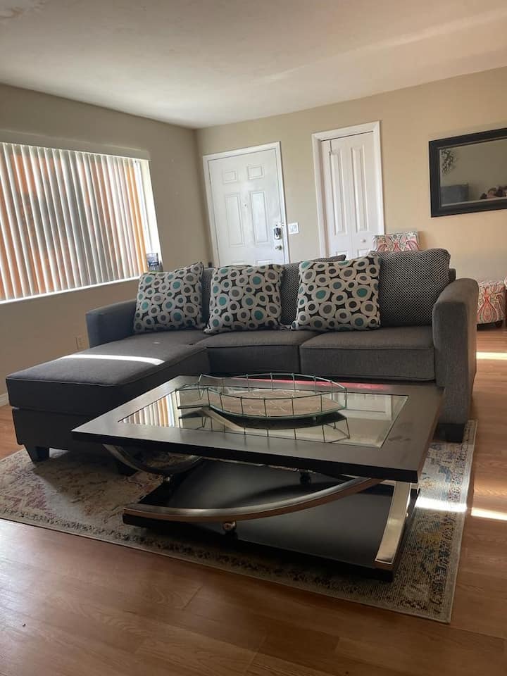Apartment Near Downtown Fort Myers Fast Wifi - Fort Myers, FL