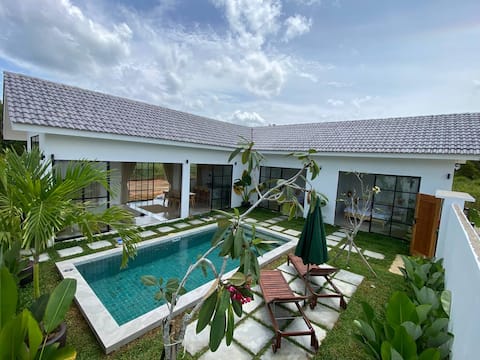 Allure Villa Cempaka PrivatePool