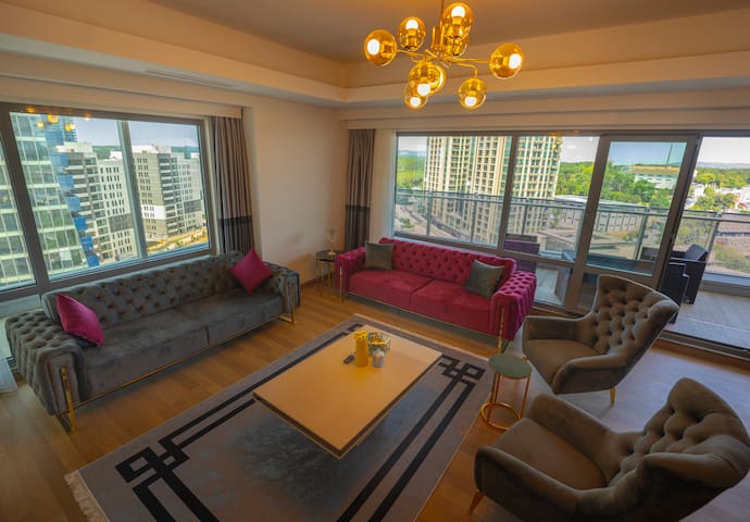 Ultra Lux 4+1 Residence with Terrace in Maslak1453