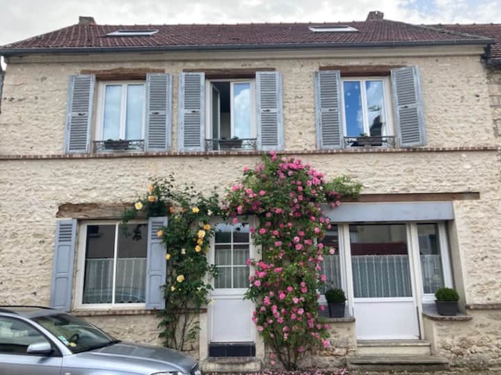 House Sold. No Longer For Rent On Airbnb - Vernon