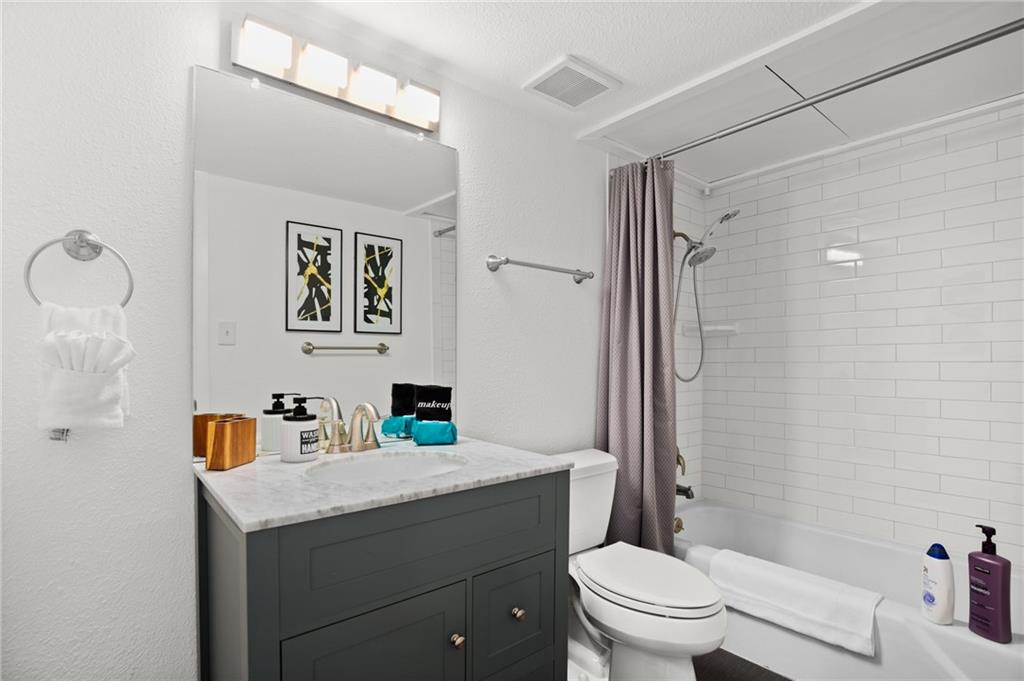 Clarksville Loft