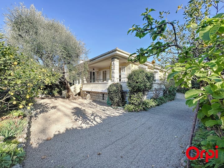 Havre De Paix Avec Jardin, Proche Plage - Menton