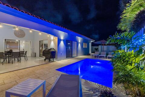 *NEW* Modern 3BR2BA Home w/ Private Pool & Patio