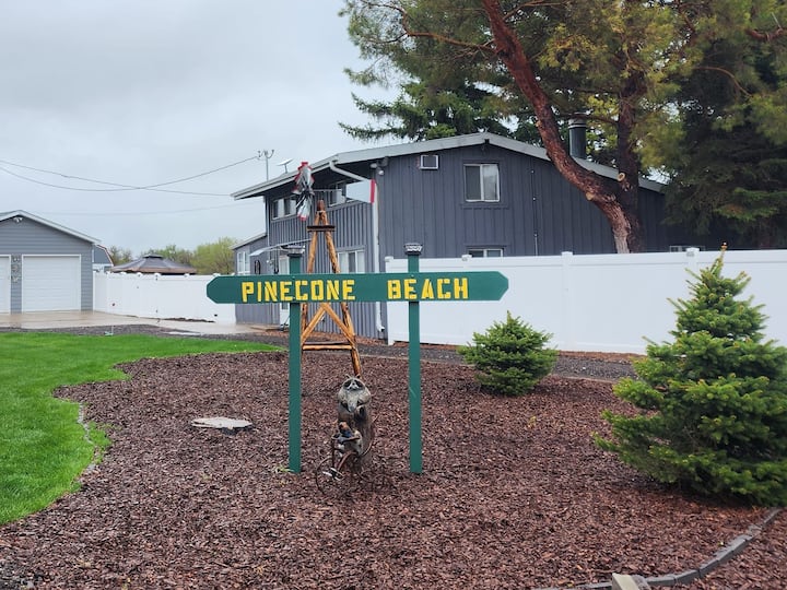Pinecone Beach Cabins for Rent in Minatare, Nebraska, United States Airbnb