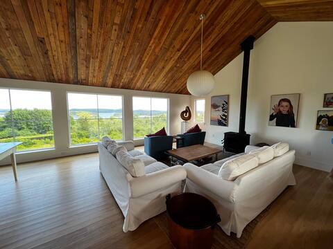Modern Brand New Home with Sweeping Views