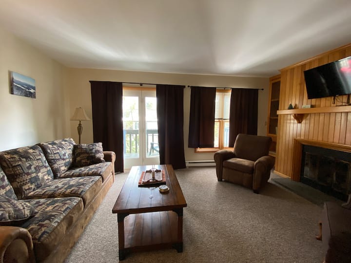 Pinehill Getaway - Lake Placid, NY