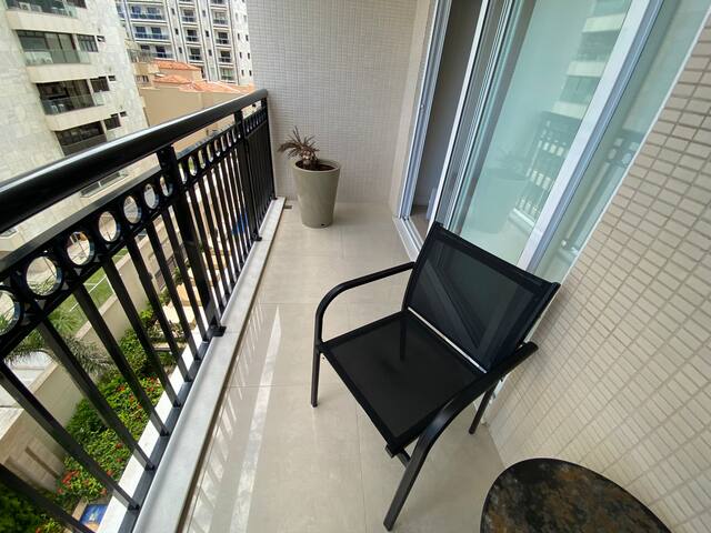 Apto em Ipanema – 2 Qts – Piscina – Quadra Praia gallery image 5