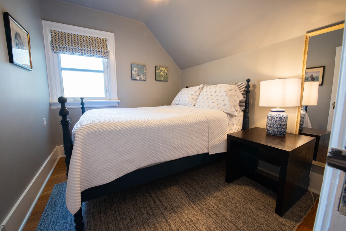 Dormitorio 3, cama doble.