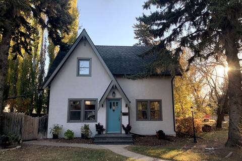 Cottage on Elliott - UofS, RUH, JPCH, Synchrotron