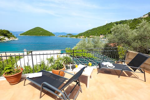 Spacious apartment Lucia