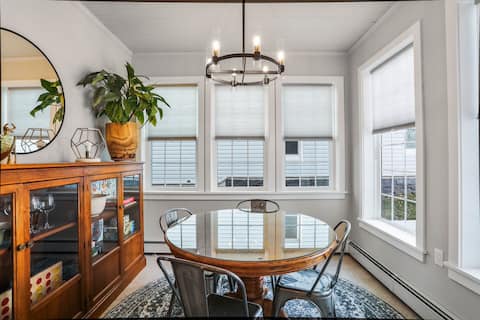 The One at 321- Apartment A