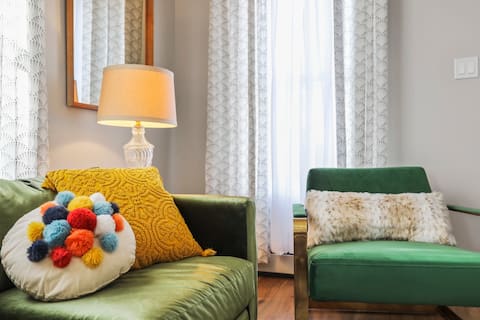 The One at 321- Apartment B