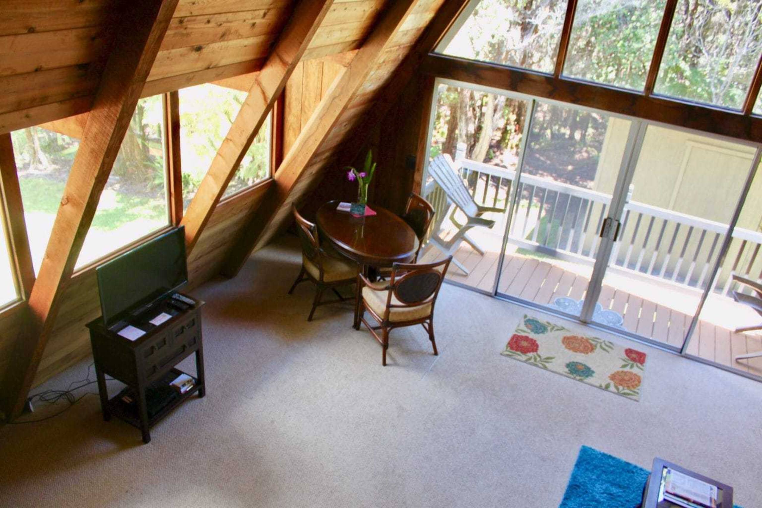 Cabin in Volcano · ★5.0 · 1 bedroom · 2 beds · 1 private bath - Image 42