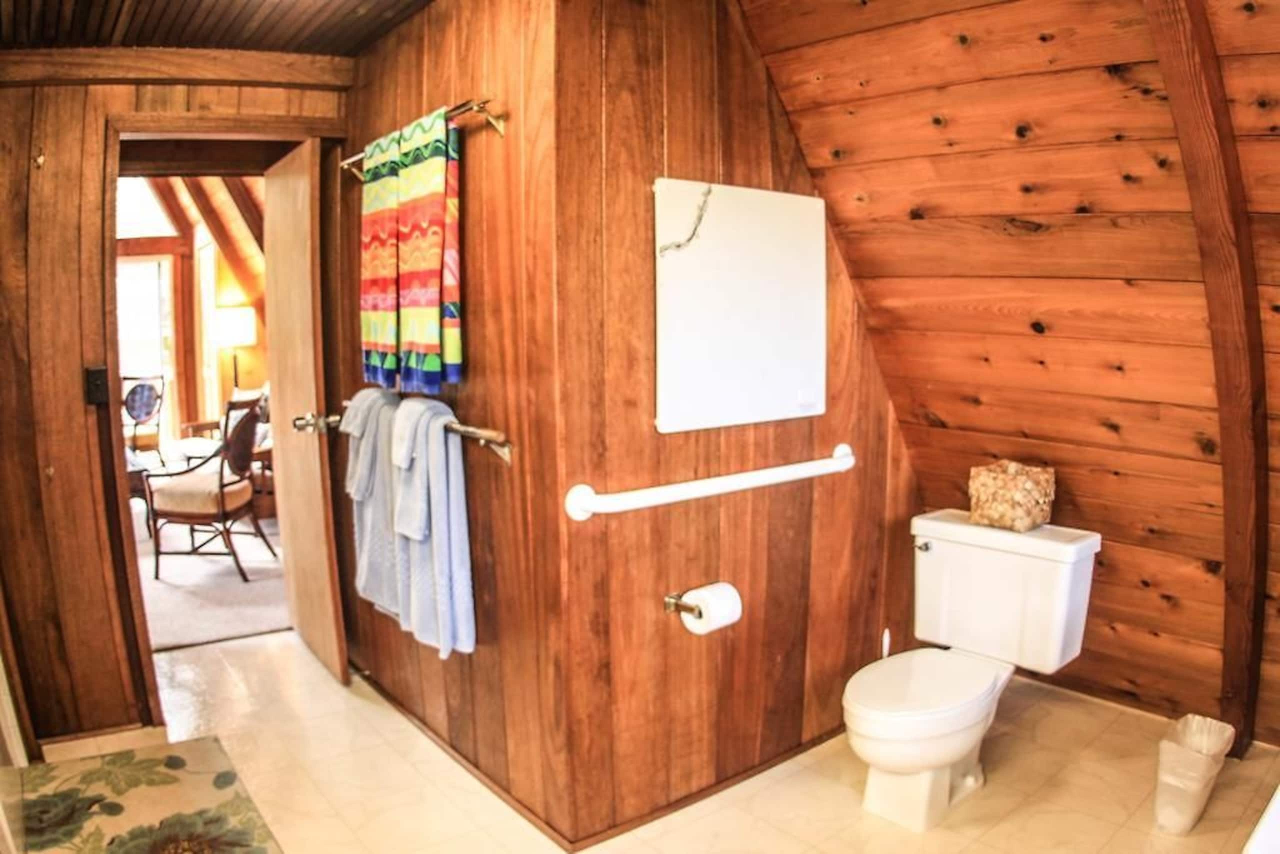 Cabin in Volcano · ★5.0 · 1 bedroom · 2 beds · 1 private bath - Image 22