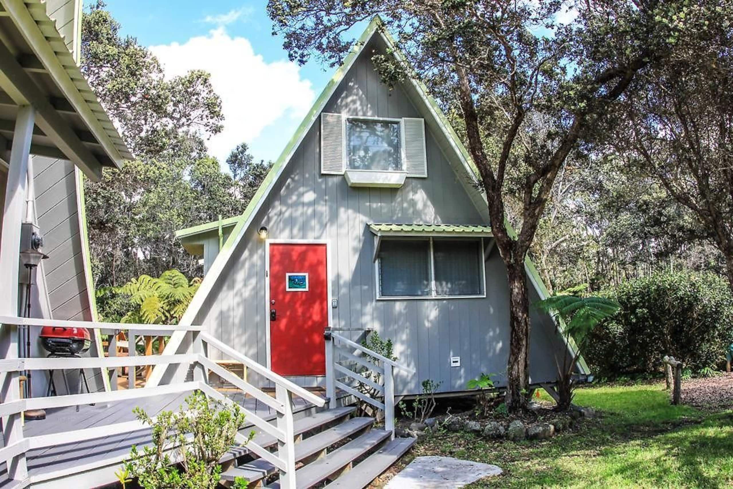 Cabin in Volcano · ★5.0 · 1 bedroom · 2 beds · 1 private bath - Image 32