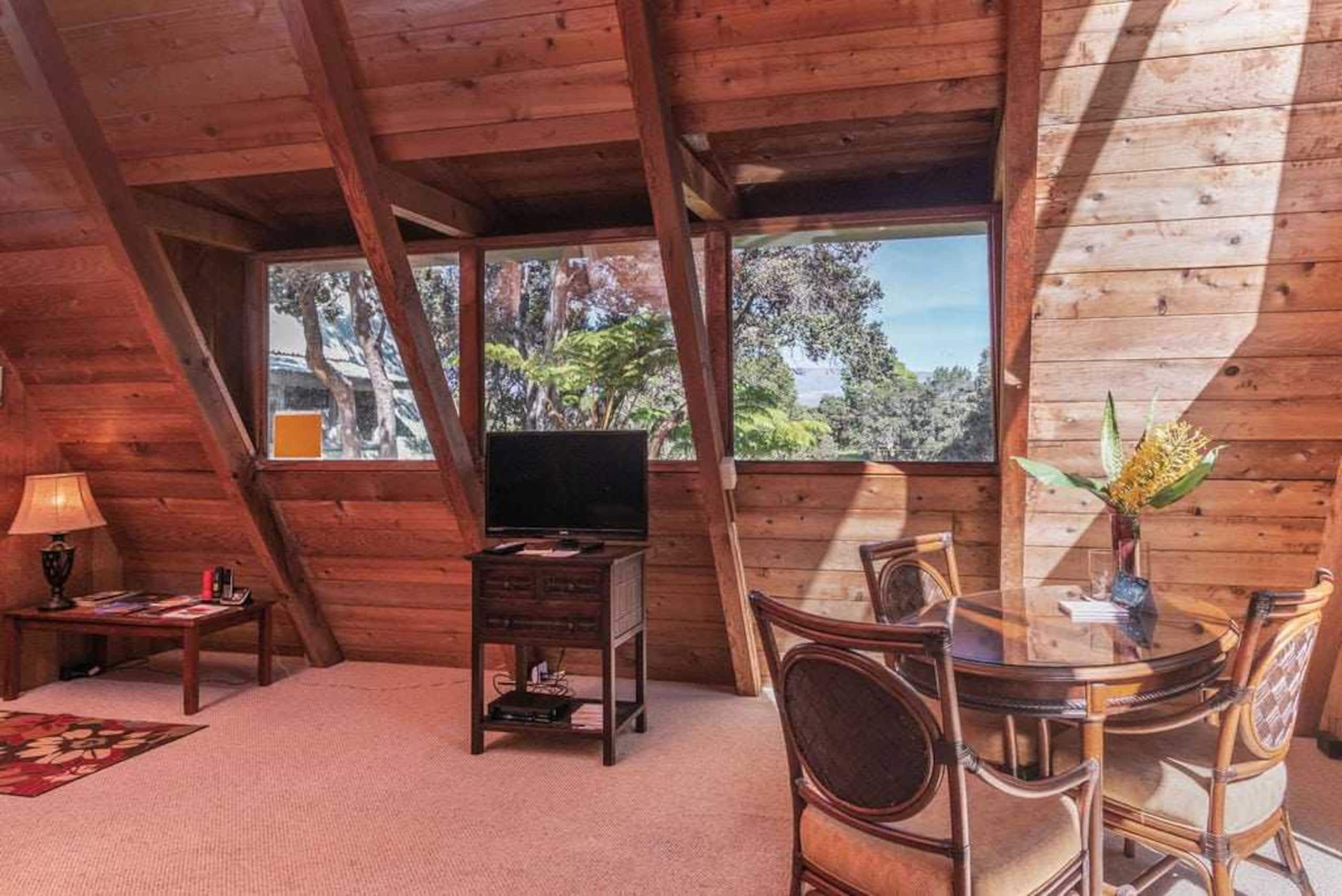 Cabin in Volcano · ★5.0 · 1 bedroom · 2 beds · 1 private bath - Image 43