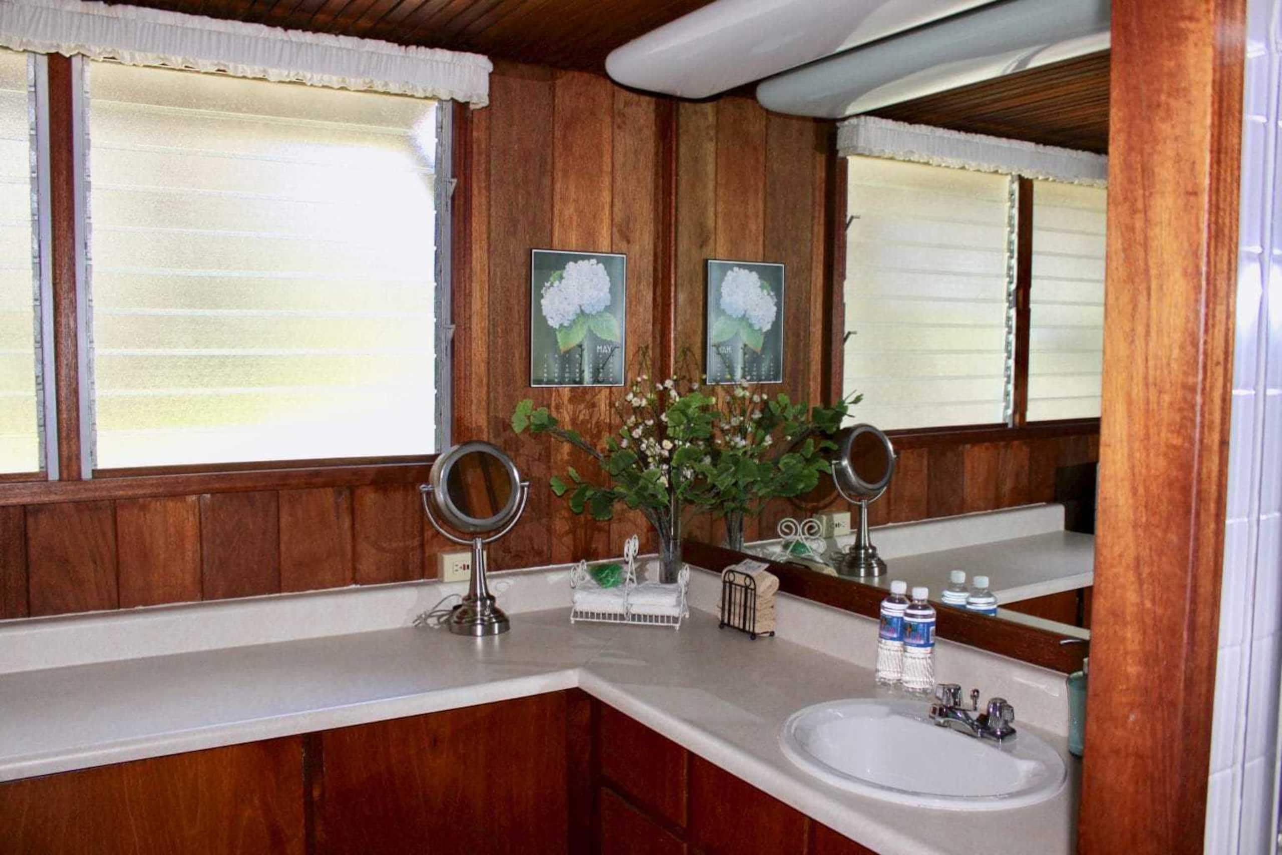 Cabin in Volcano · ★5.0 · 1 bedroom · 2 beds · 1 private bath - Image 24