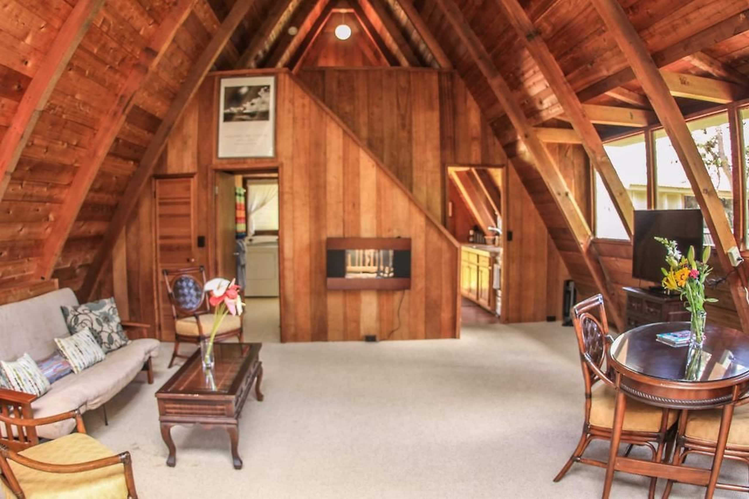 Cabin in Volcano · ★5.0 · 1 bedroom · 2 beds · 1 private bath - Image 10