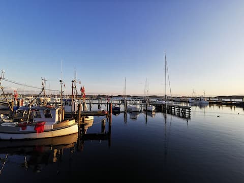 Erfolgreiche Airbnb-Immobilie: Magical fisherman's cottage in Maasholm, apartment "Lee" in Schleswig Flensburg