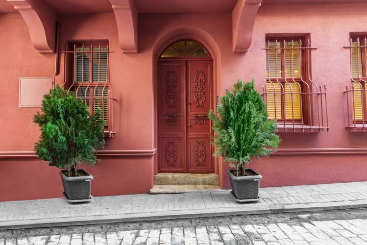 New stylish Galata Flats – 3BR gallery image 3