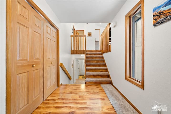 Outpost Vacation Rentals managed Airbnb listing 1