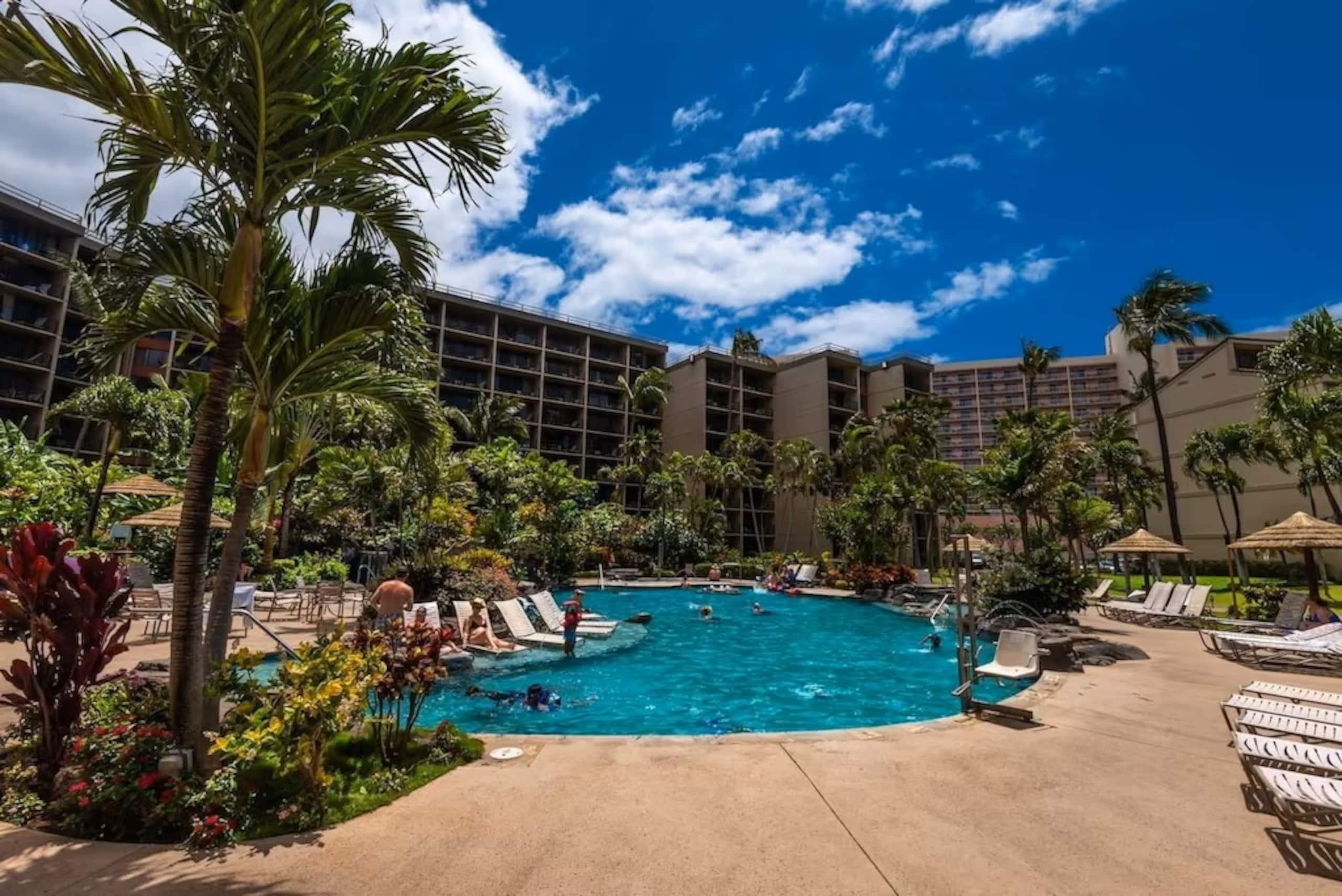 Condo in Lahaina · ★4.9 · 1 bedroom · 3 beds · 1 bath - Image 40