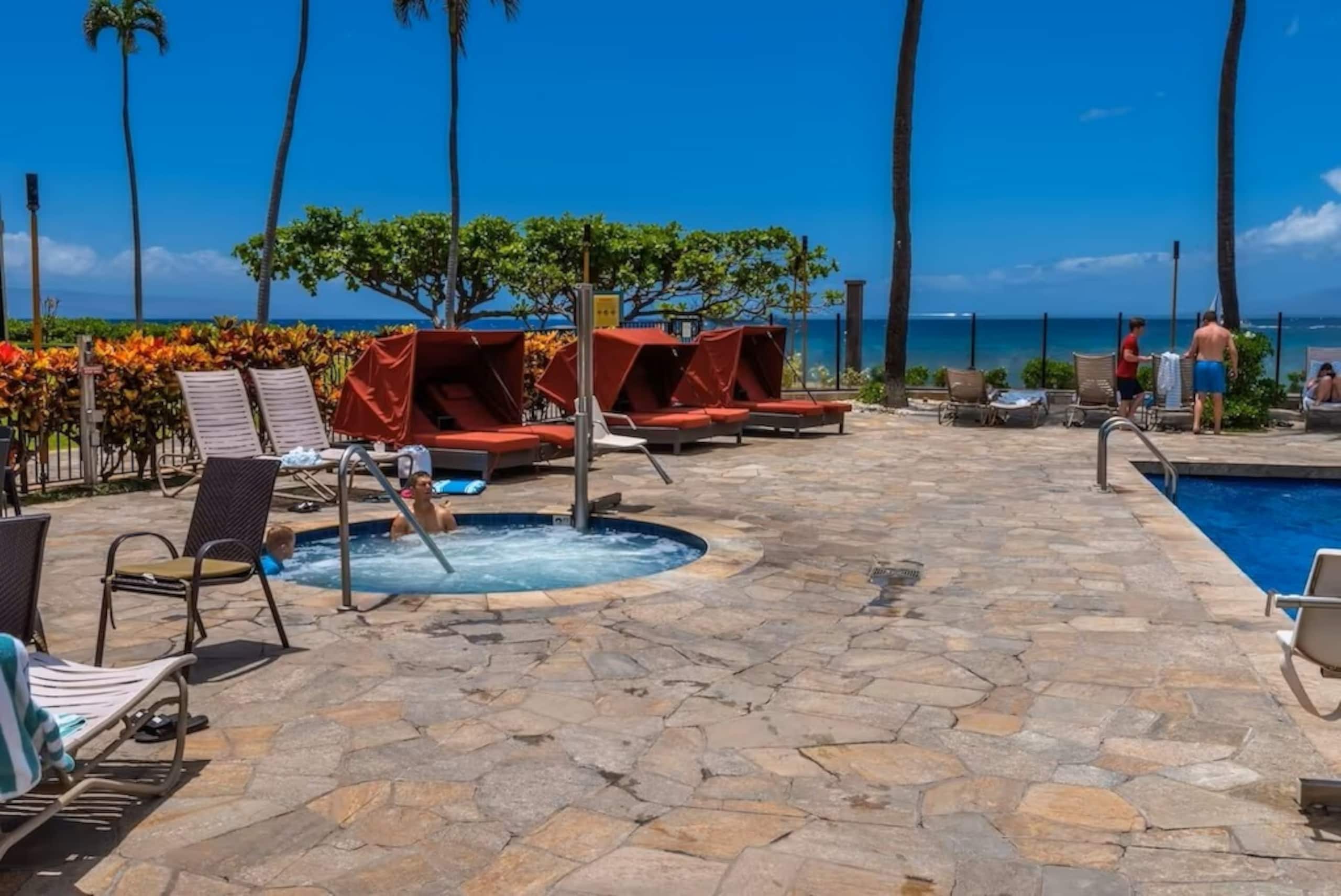 Condo in Lahaina · ★4.9 · 1 bedroom · 3 beds · 1 bath - Image 42