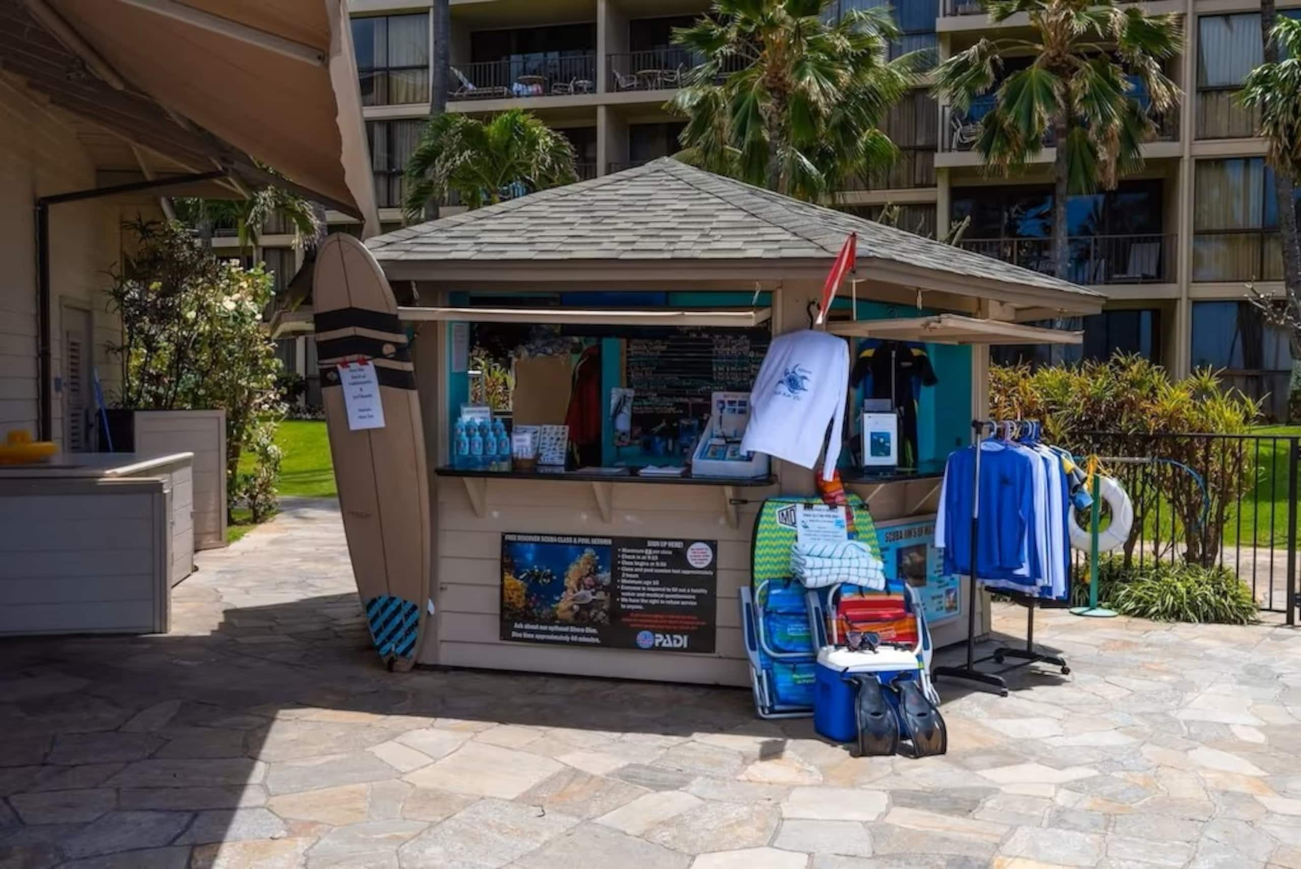 Condo in Lahaina · ★4.9 · 1 bedroom · 3 beds · 1 bath - Image 26