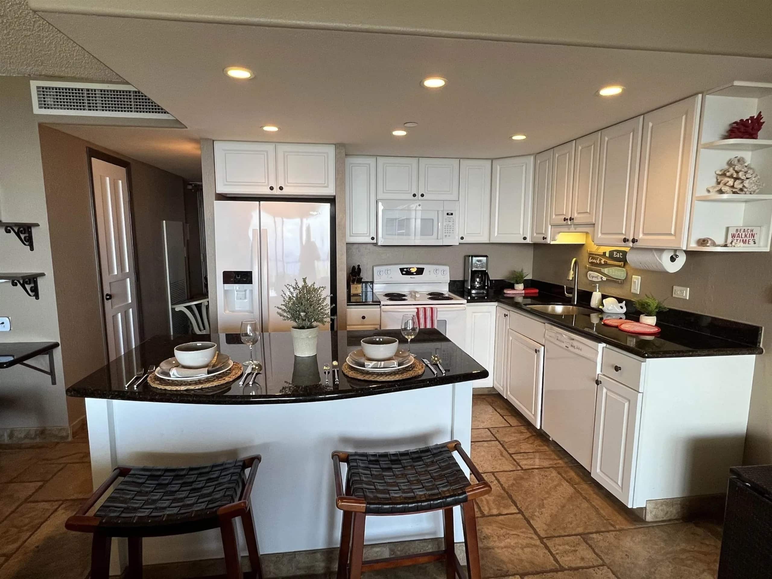 Condo in Lahaina · ★4.9 · 1 bedroom · 3 beds · 1 bath - Image 8
