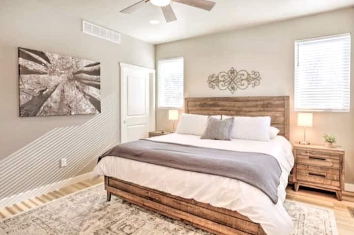 Suite del dormitorio 1 | Cama King | Nivel principal | Televisión inteligente | Baño privado