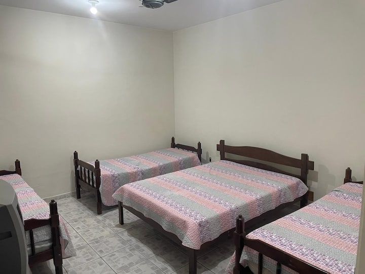 Dhomë gjumi 1