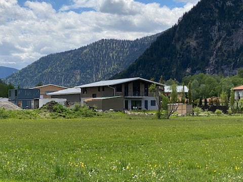 Large 4-person apartment at the nature reserve