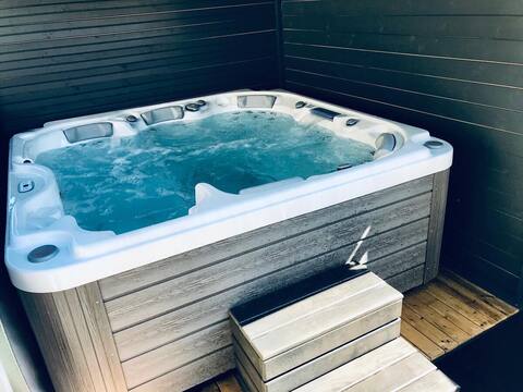 Cévennes House * Air Conditioning * Wifi * Shared Jacuzzi