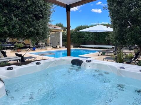 Promo Juillet - Belle villa avec piscine et spa