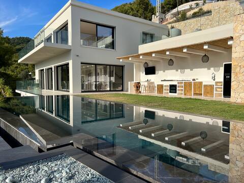 Villa Follie