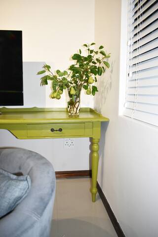 2 Bedroom Apartment close to R44 gallery image 4