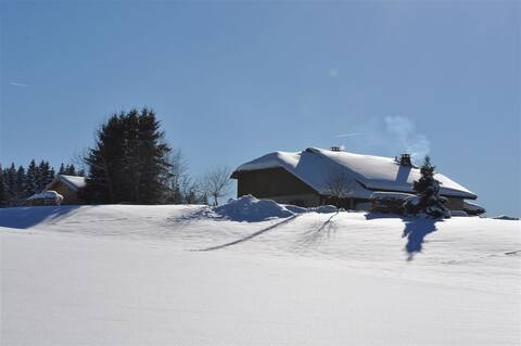 Apartment in a Franche-Comté farmhouse