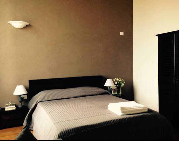 La Rosa di Roma apartment gallery image 4