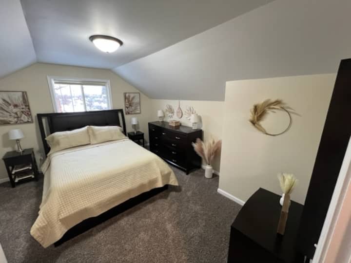 საძინებელი 1