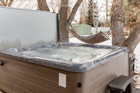 Play and Chill! Swing into Springfield