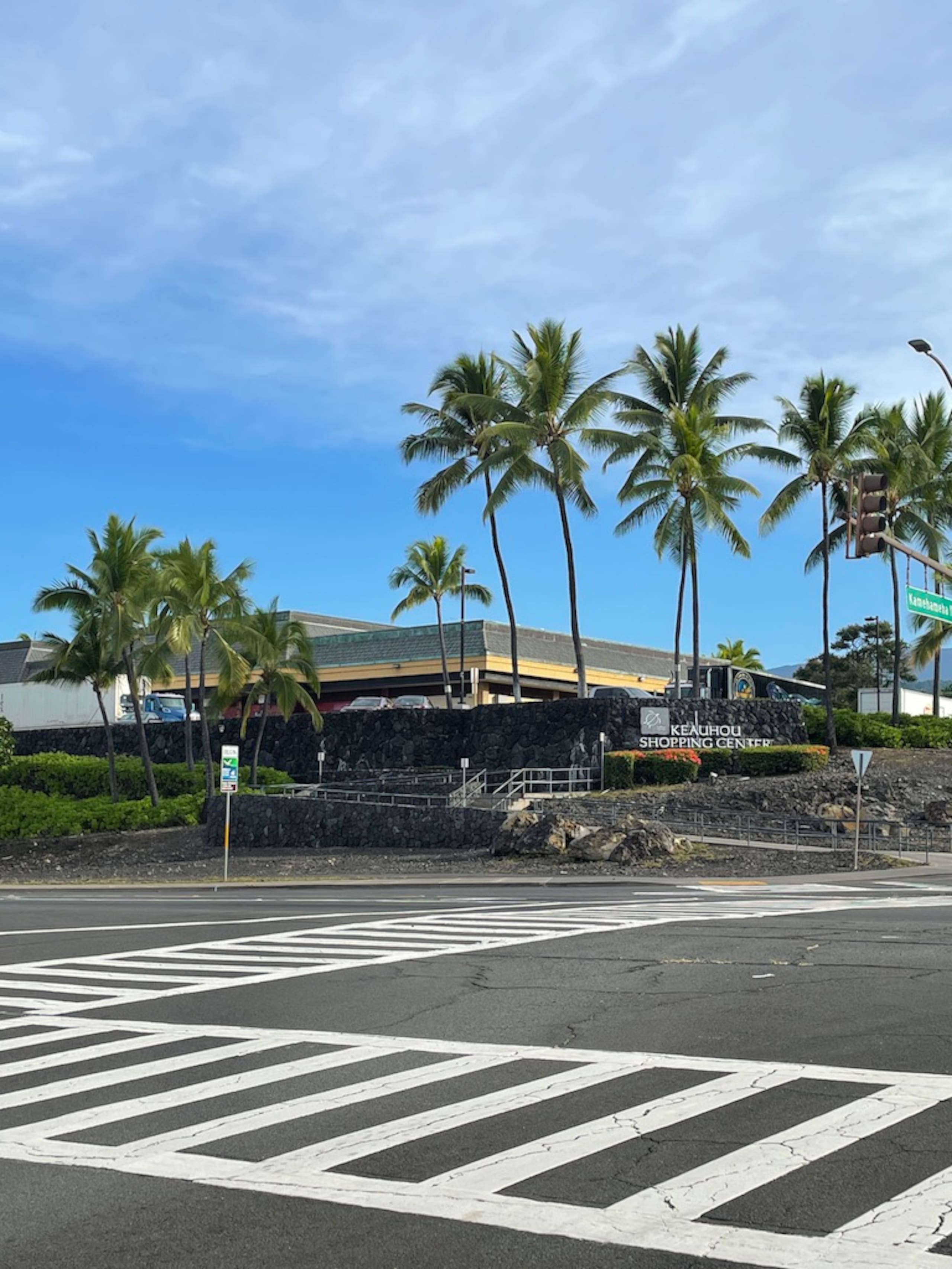 Home in Kailua-Kona · ★4.96 · 1 bedroom · 2 beds · 1 bath - Image 33