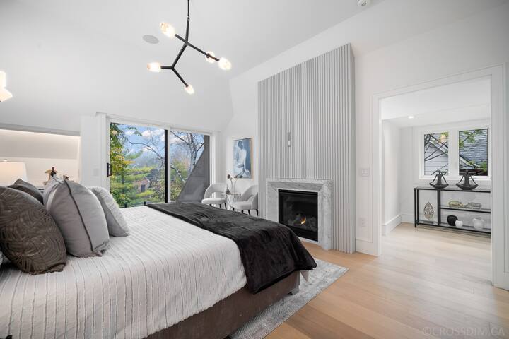 Luxury Haven in Little Tibet gallery image 5