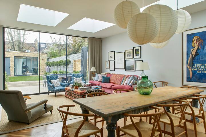 Bright & Beautiful House. Great for families! gallery image 3