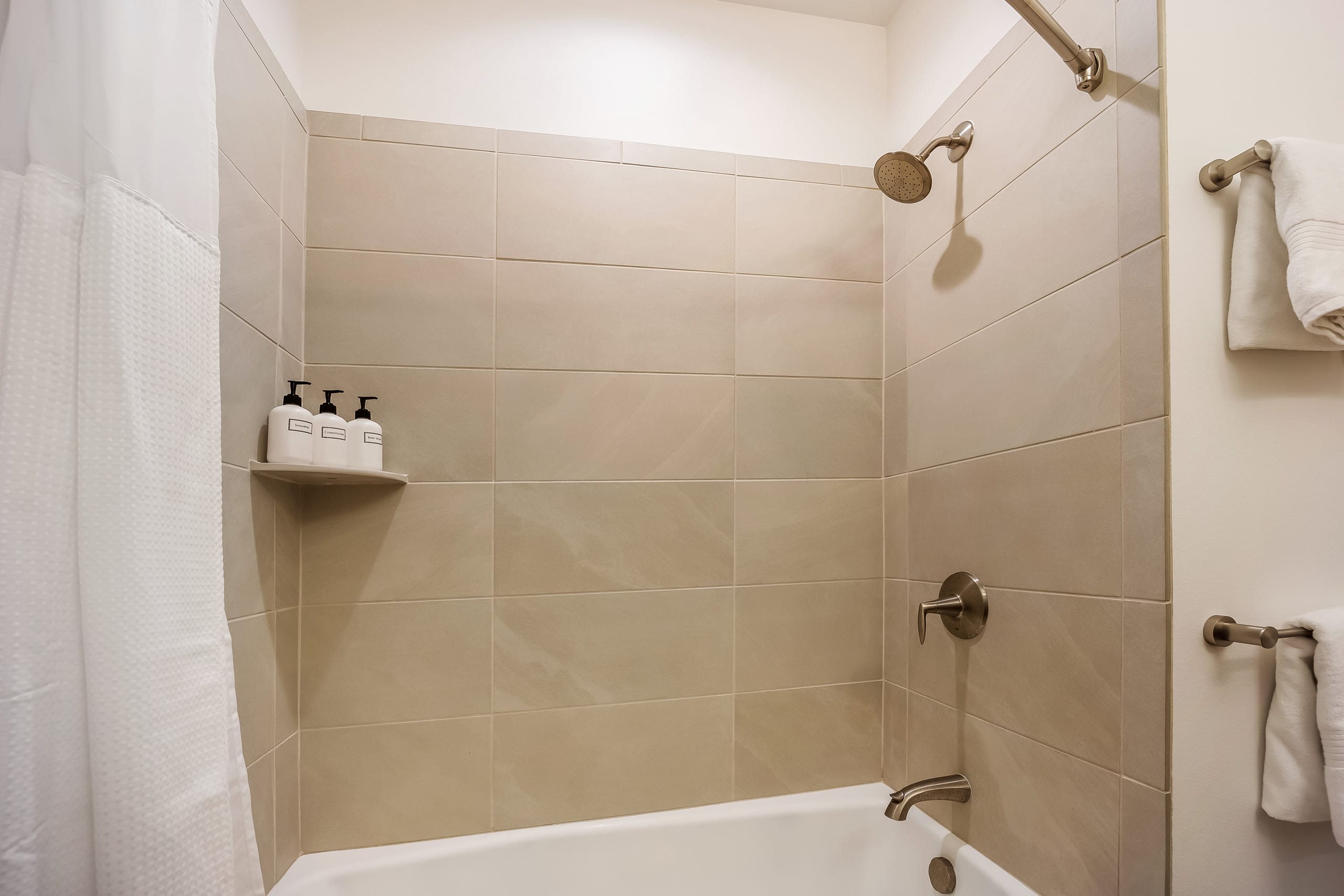 Home in Waianae · ★4.98 · 3 bedrooms · 6 beds · 2 private baths - Image 23