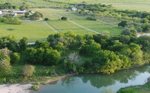 5 cabins+2400 Sq ft Event Center!